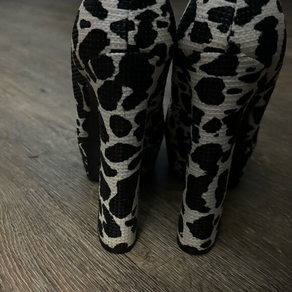 Vintage Tom Ford Platform Heels Cow Print Sz 39 made in Italy - Picture 4 of 16